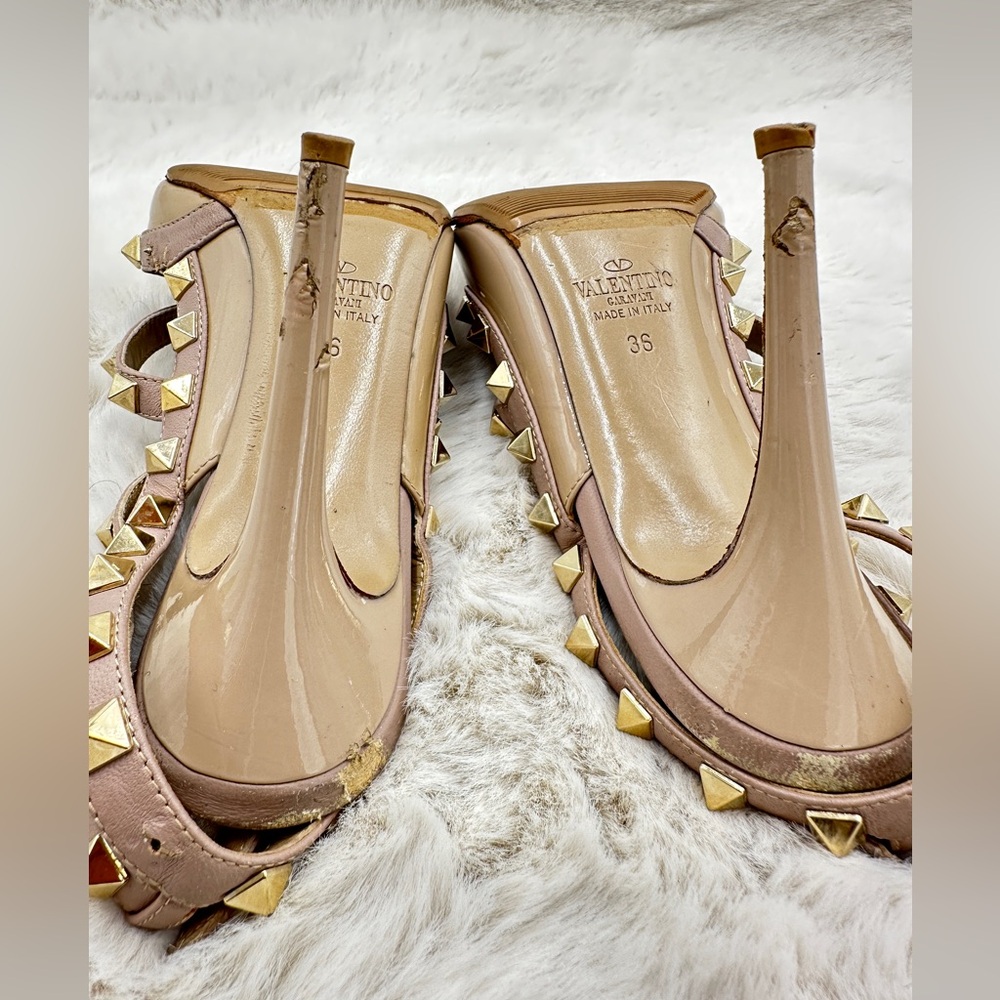 Valentino Rockstud T-‎ Strap Pointed Toe Pump tan heels 36 US 6 - Picture 11 of 16